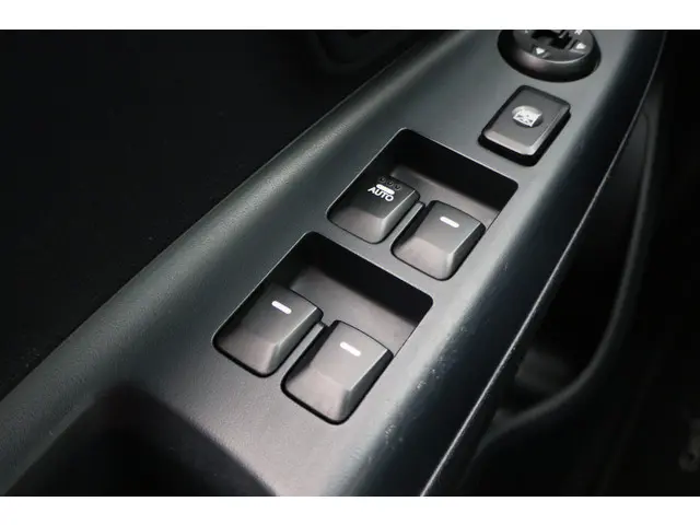 Kia Rio 1.4 CVVT ExecutiveLine 2014 Benzine 26