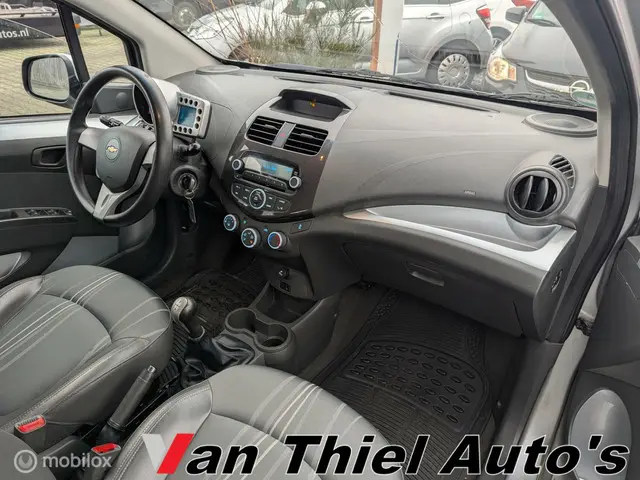 Chevrolet Spark 1.2 16V LTZ 2014 Benzine 13