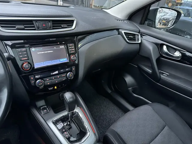Nissan QASHQAI 1.2 Connect Edition 2016 Benzine 9