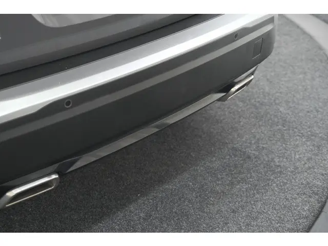 Peugeot 2008 PureTech 130 Allure Pack 2020 Benzine 25