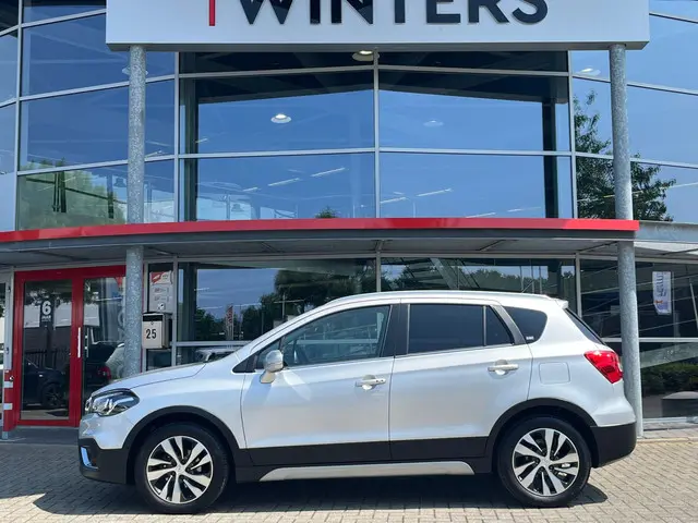 Suzuki S-Cross 1.4 Boosterjet Stijl 2019 Benzine 2