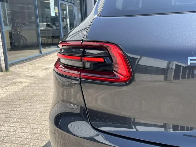 Porsche Macan 2.0 AWD 2017 Benzine 50