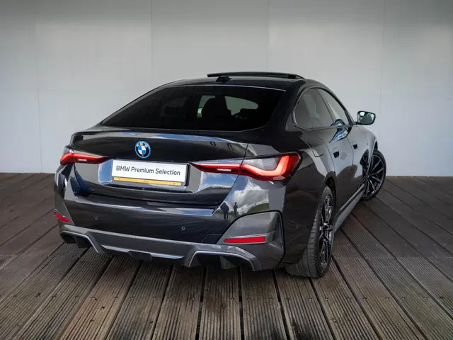BMW i4 eDrive40 2023 Elektrisch 3