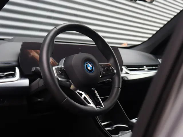 BMW iX1 eDrive20 2025 Elektrisch 16