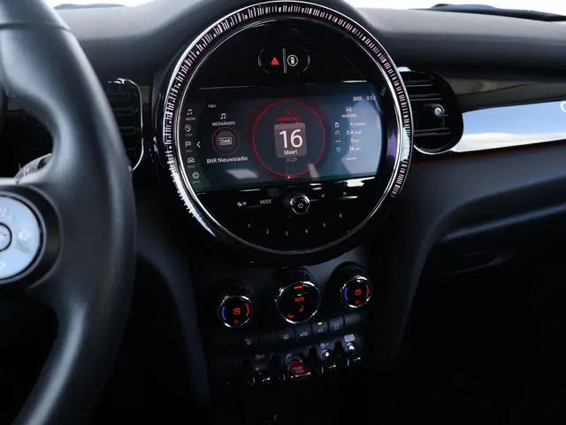 MINI Cooper Mini 1.5 Camden Edition 2023 Benzine 23