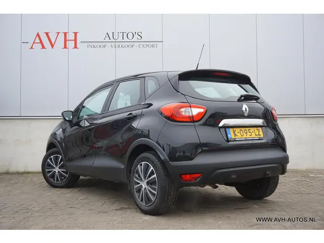 Renault Captur 0.9 TCe Authentique 2017 Benzine 4