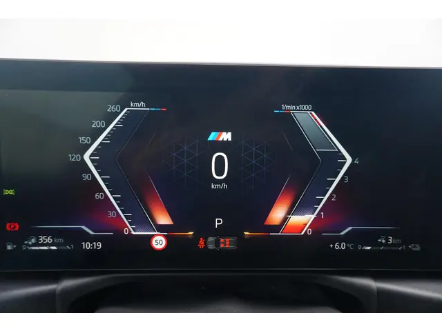 BMW 3 Serie Touring 330e 2023 Hybride Benzine 19