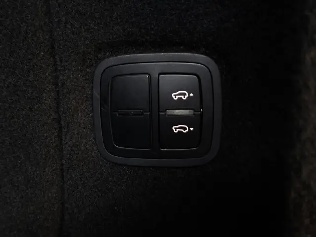 Porsche Cayenne 3.0 S E-Hybrid- 2015 Hybride Benzine 28