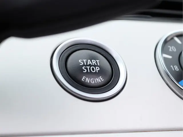 BMW Z4 Roadster sDrive18i 2013 Benzine 36