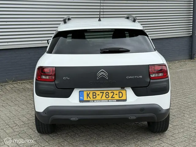 Citroën C4 Cactus 1.2 VTi Shine 2014 Benzine 8