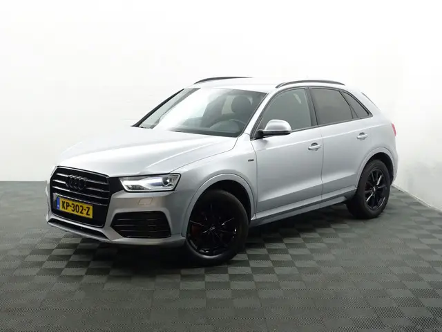 Audi Q3 1.4 TFSI S line Black Optic Aut- 2017 Benzine 24