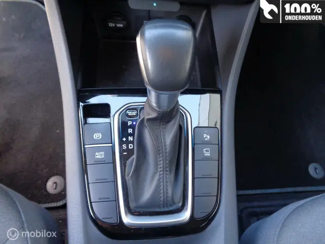 Hyundai IONIQ 1.6 GDi Comfort - Plus 2021 Hybride Benzine 16