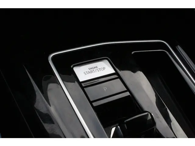 Volkswagen Golf 1.4 eHybrid Style 2024 Hybride Benzine 36