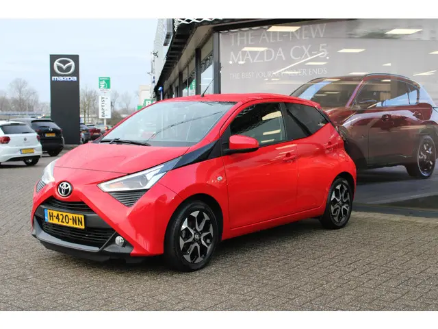 Toyota Aygo 1.0 VVT-i x-joy 2020 Benzine 10