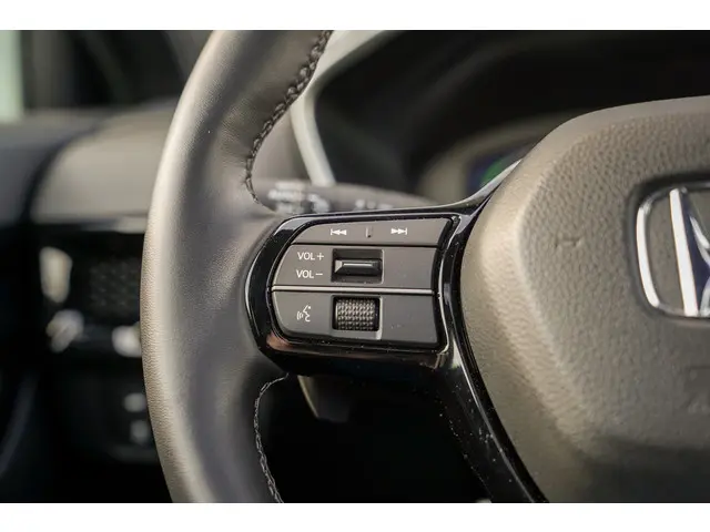 Honda CR-V 2.0i e:PHEV ADVANCE TECH 2025 Hybride Benzine 13