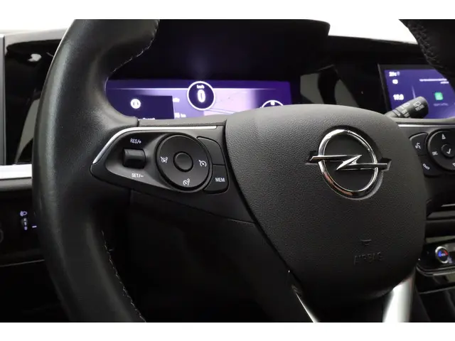 Opel Grandland 1.2 Turbo GS Line 2022 Benzine 28