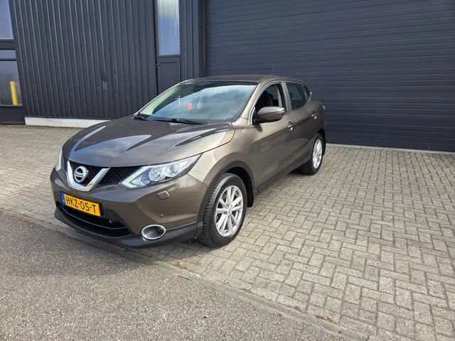 Nissan QASHQAI 1.2 Connect Edition 2015 Benzine