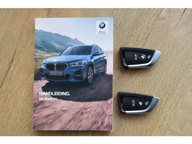 BMW X1 sDrive20i 2019 Benzine 28