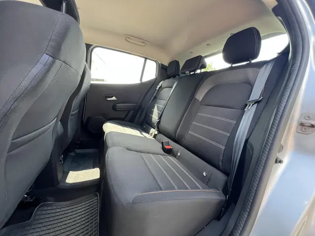 Dacia Sandero Stepway 1.0 TCe 90 CVT Comfort 2021 Benzine 8