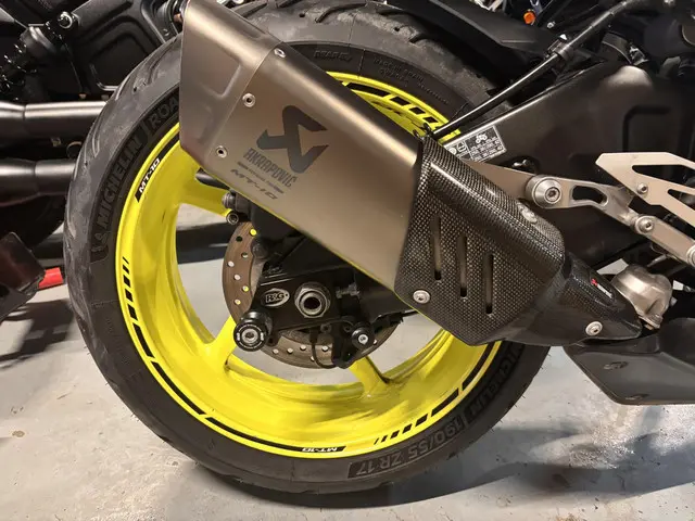 Yamaha MT 10 ABS 2016 Benzine 2