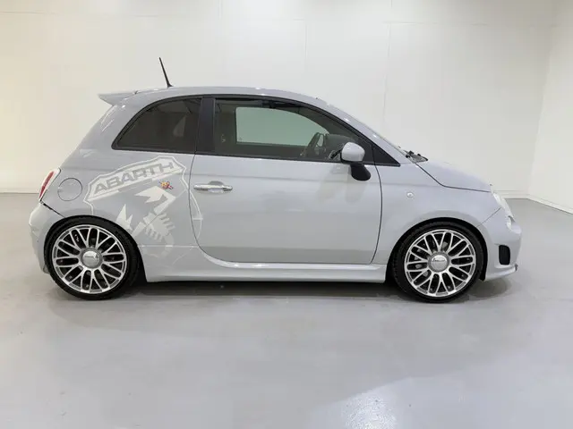 Fiat 500 ABARTH 1.4 T-Jet Custom 2014 Benzine 29