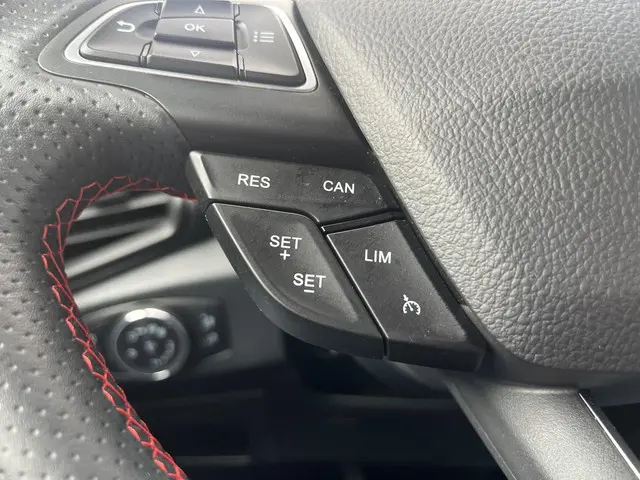 Ford EcoSport 1.0 EcoBoost ST-Line 2022 Benzine 25