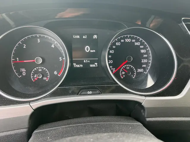 Volkswagen Touran 1.6 TDI SCR Highline 7p 2016 Diesel 7