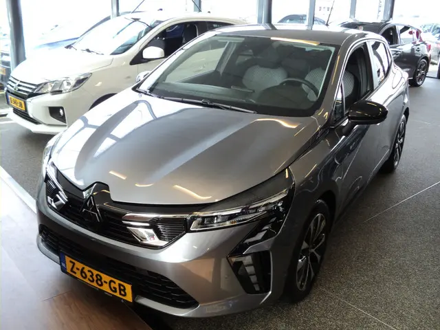 Mitsubishi Colt 1.0T MT Intense 92 PK 2024 Benzine 2