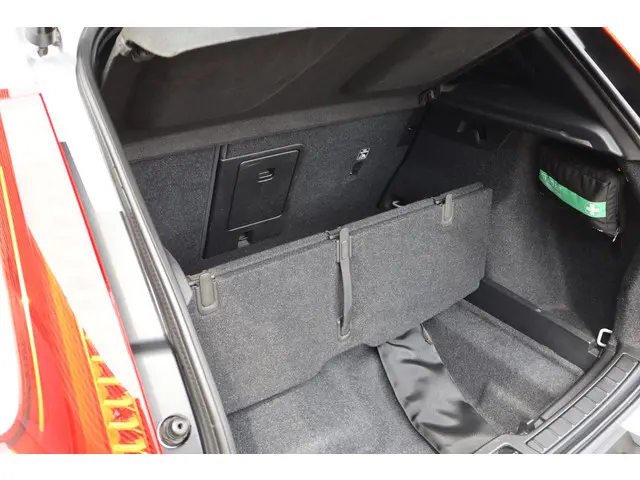 Volvo XC40 Recharge Plus 2022 Elektrisch 15