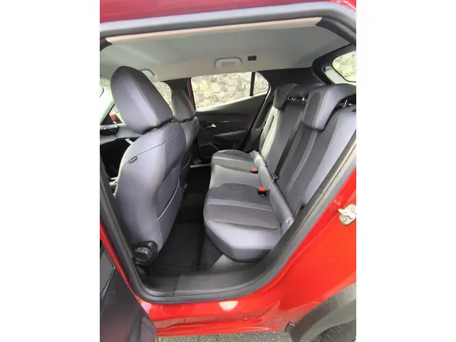 Peugeot 2008 1.2 PureTech Allure 2021 Benzine 14