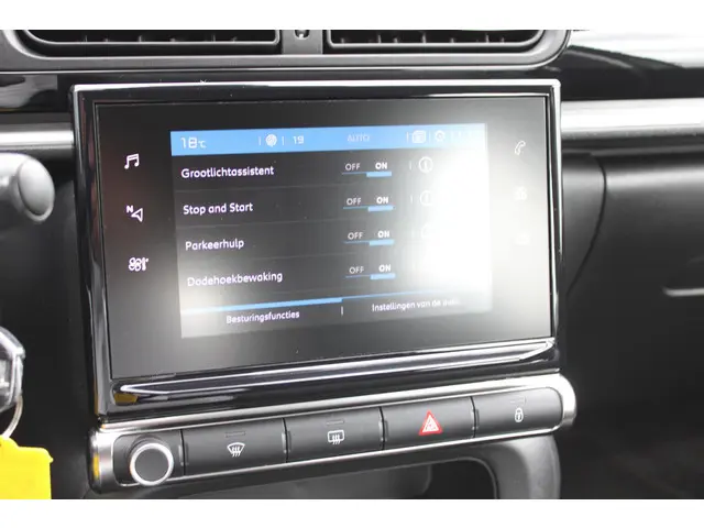 Citroën C3 1.2 PureTech S&S Shine 2020 Benzine 20