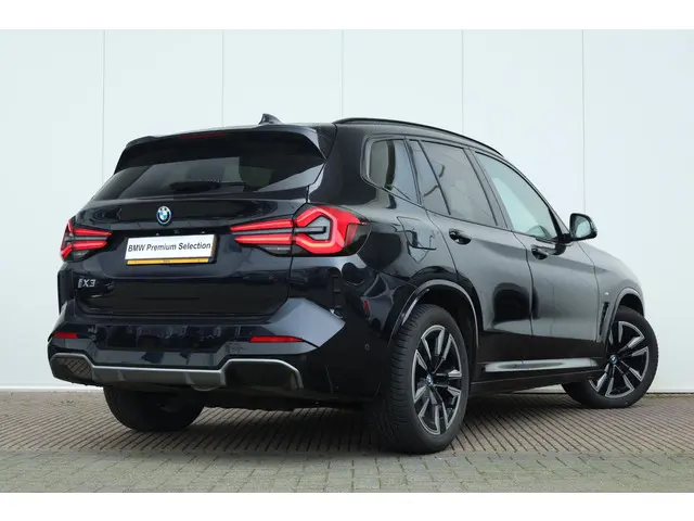 BMW iX3 Executive 80 kWh 2024 Elektrisch 9