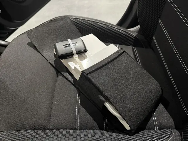 Dacia Duster 1.0 TCe Journey 2023 Benzine 18