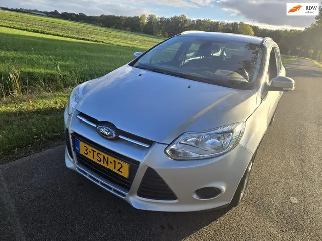 Ford Focus Wagon 1.0 EcoBoost Edition 2014 Benzine