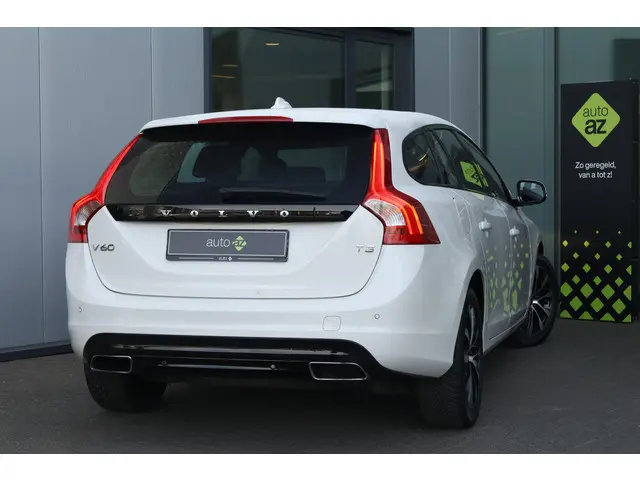 Volvo V60 2