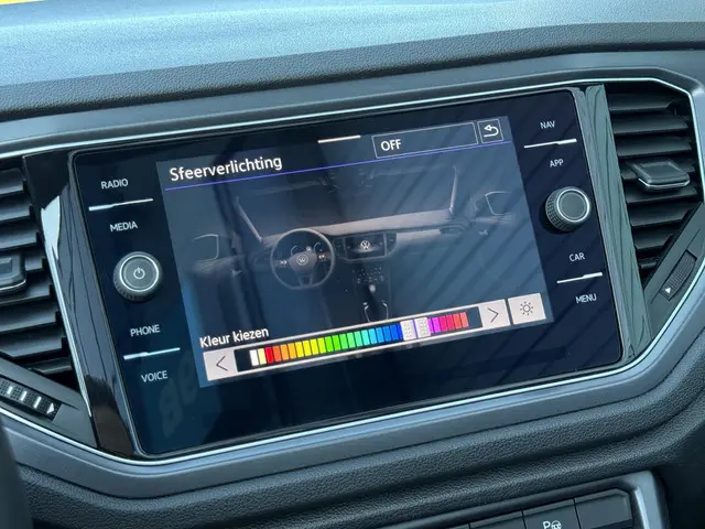 Volkswagen T-Roc Cabrio 1.5 TSI R-Line 2021 Benzine 8