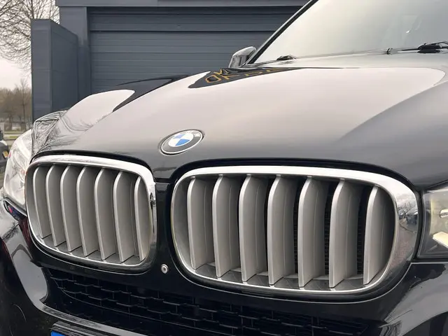 BMW X5 xDrive 50i High Executive 2013 Benzine 49