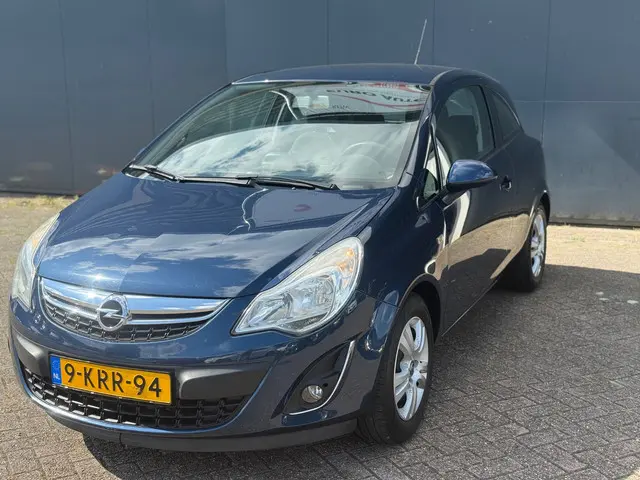 Opel Corsa 1.2-16V Berlin 2013 Benzine 5