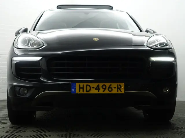Porsche Cayenne 3.0 S E-Hybrid Aut- 2015 Hybride Benzine 25