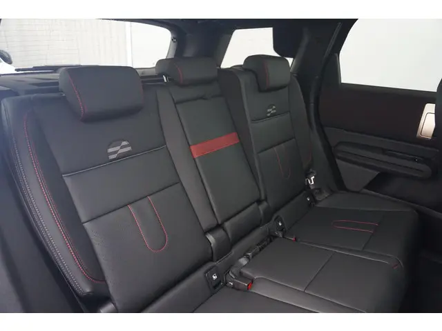 MINI Countryman SE ALL4 2024 Elektrisch 8