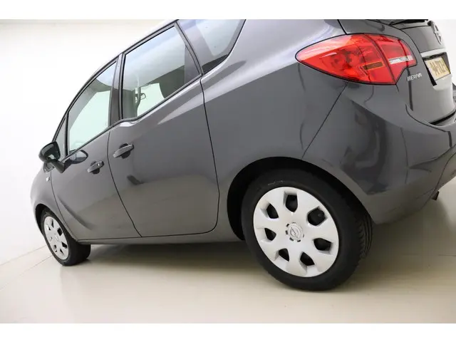 Opel Meriva 1.4 Anniversary Edition 2012 Benzine 16