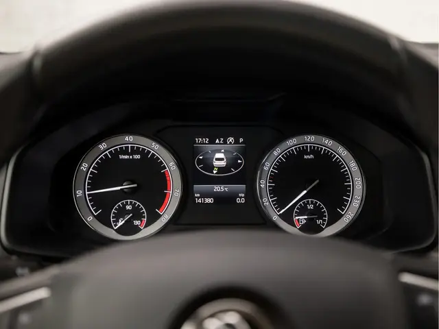 Škoda Karoq 1.0 TSI Sport Deluxe 2019 Benzine 22
