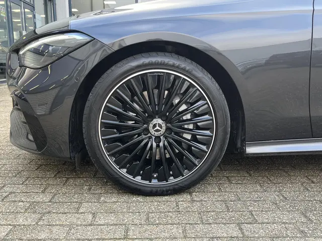 Mercedes-Benz CLE Coupé 200 AMG Line 2024 Benzine 62