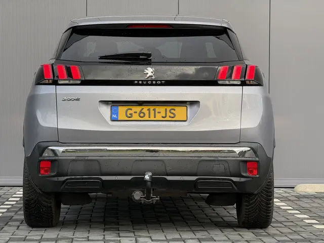 Peugeot 3008 1.2 PureTech Allure 2019 Benzine 10