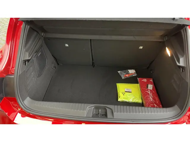Mitsubishi Colt 1.6 HEV Instyle 2024 Hybride Benzine 9