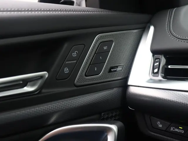 BMW X1 xDrive23i 2025 Benzine 32