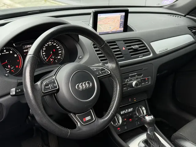 Audi Q3 2.0 TFSI quattro Pro Line S 2013 Benzine 3