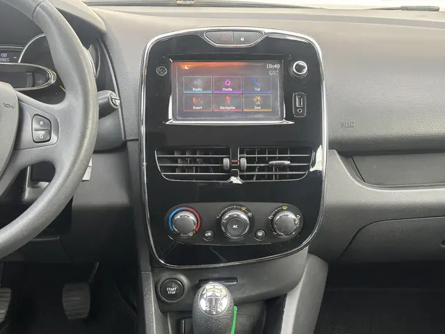 Renault Clio 1.2 16V/AIRCO/NAVI/APK 2014 Benzine 16