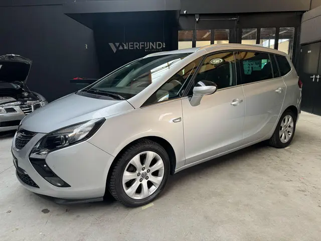 Opel Zafira 2