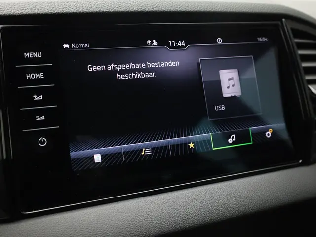 Škoda Karoq 1.5TSI/150PK ACT Sportline DSG 2025 Benzine 41